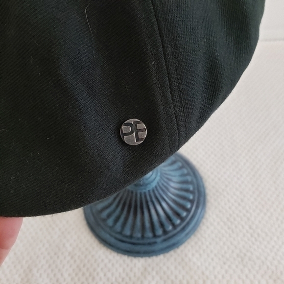 Flat Cap Drivers Newsboy Hat Black Adjustable Wool Blend Very‎ Good Pre-owned - Picture 3 of 10